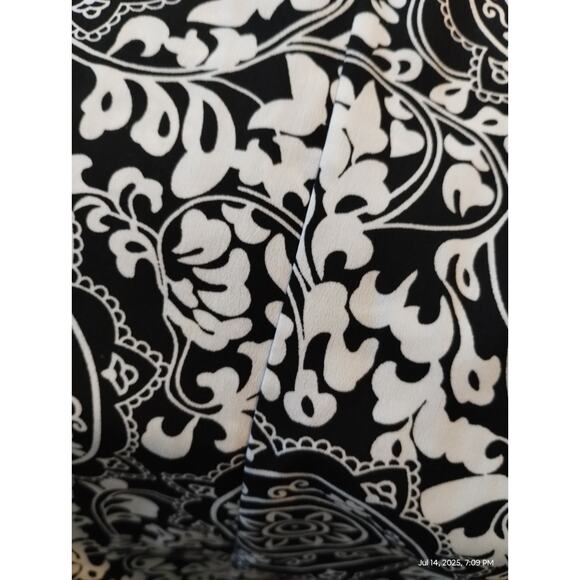 Fred David Women's size 2X Medallion Floral Artsy ¾ Sleeve Button Up Casual Top - Picture 10 of 12